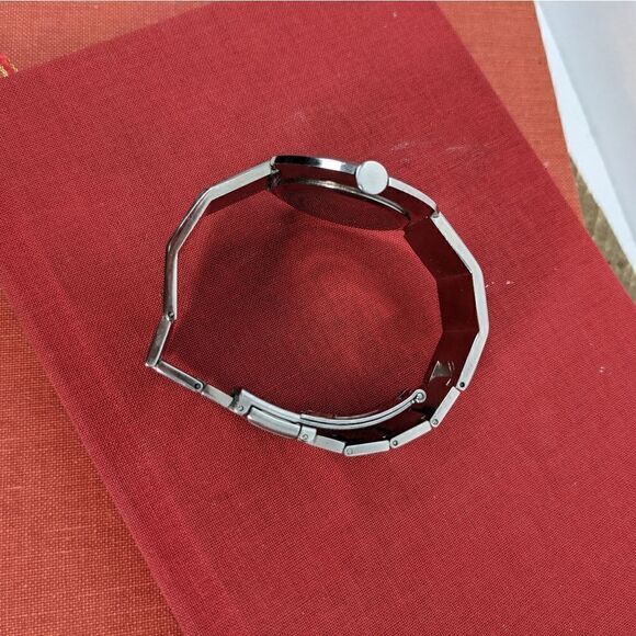 Vintage Boy London silver metal watch 90s round face stainless straps - Picture 4 of 5